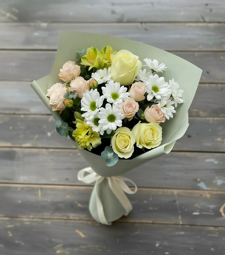 Букет цветов из: Альстромерии, Розы и Хризантемы в Тээли