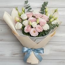 Букет цветов из:  Лизиантусы в Тээли