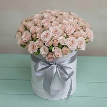 Цветочная композиция из Розы в шляпной коробке в Тээли