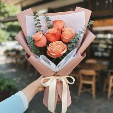 Букет цветов из:  Розы в Тээли