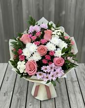 Букет цветов из:  Альстромерии, Гвоздики, Розы и Хризантемы в Тээли