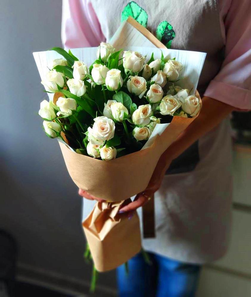 Букет цветов из: Розы в Тээли