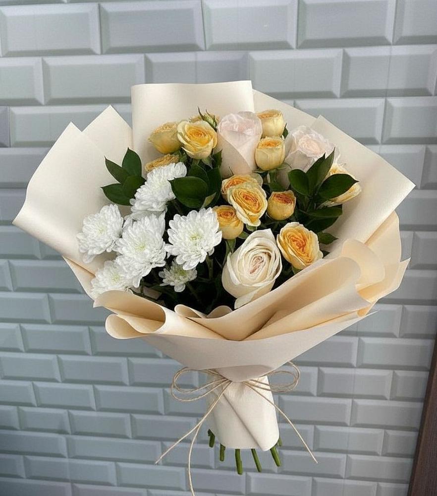 Букет цветов из: Розы и Хризантемы в Тээли