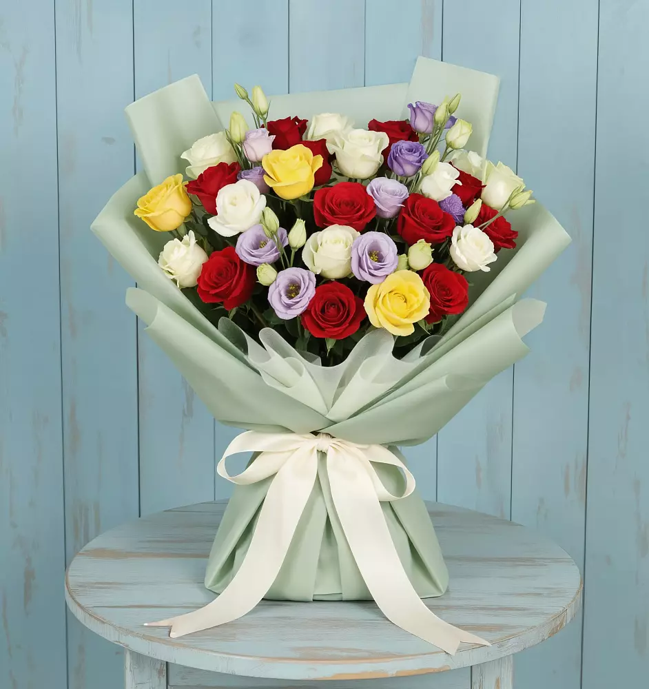 Букет цветов из: Розы в Тээли