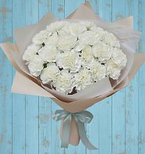 Букет цветов из:  Гвоздики в Тээли