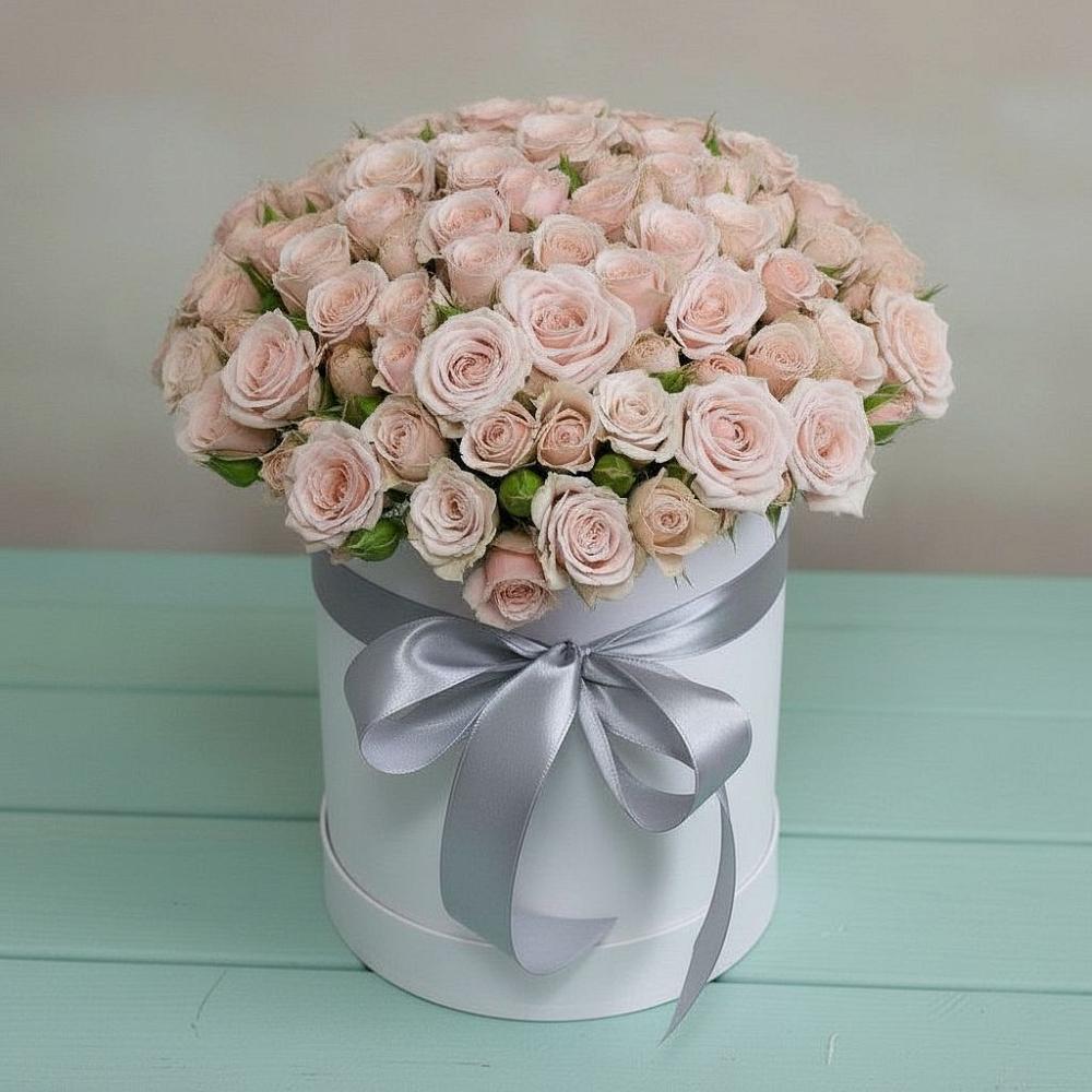 Цветочная композиция из Розы в шляпной коробке в Тээли