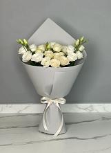 Букет цветов из:  Розы и Лизиантусы в Тээли